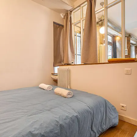 Apartamento Guestready - Midcentury Maisonette In The 10th Paris