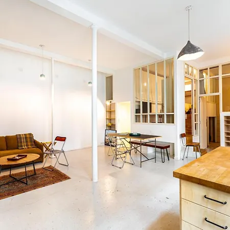 Guestready - Midcentury Maisonette In The 10th * Párizs