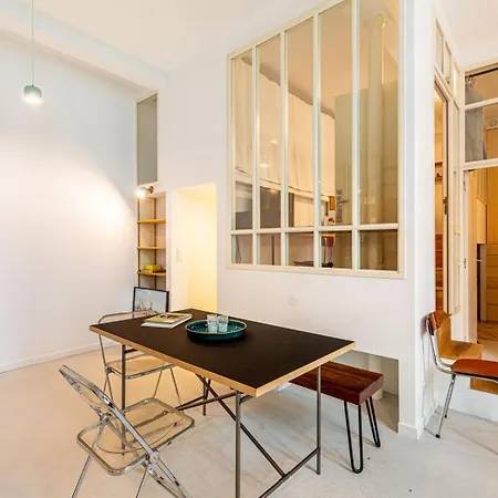 Guestready - Midcentury Maisonette In The 10th Apartman Párizs